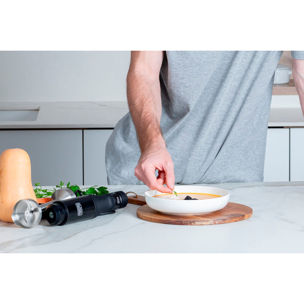 Блендер BLACK+DECKER BXHB1501E