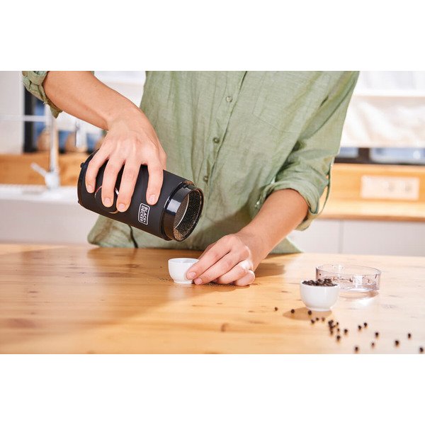 Кавомолка BLACK+DECKER BXCG150E