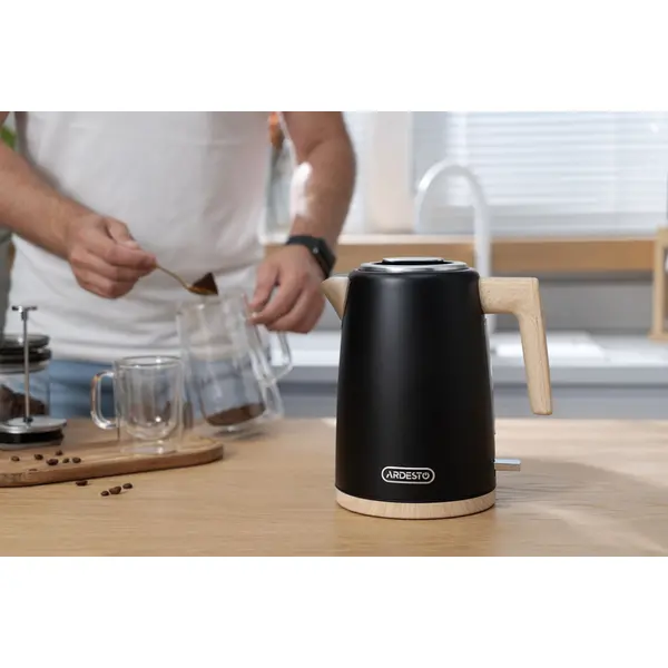 Електрочайник Ardesto EKL-F420BWD