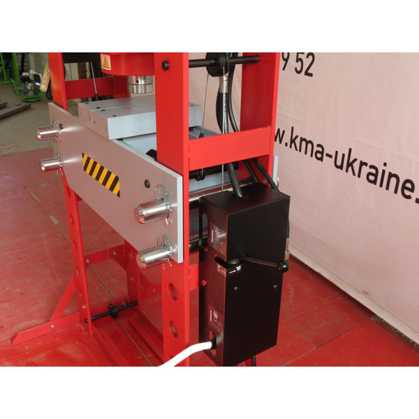 Пресс пневматически-гидравлический Holzmann WP 100H