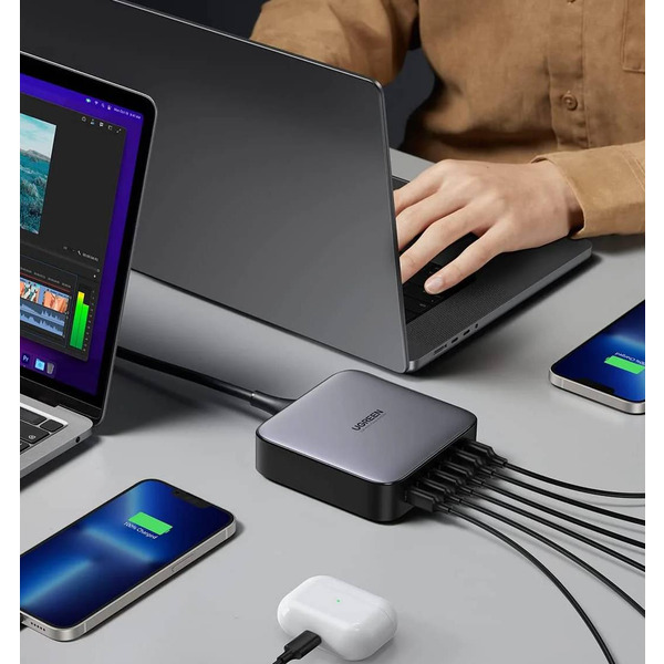 Зарядний пристрій 6xUSB 200W (4хUSB-C+2xUSB-A) Gan CD271 Ugreen