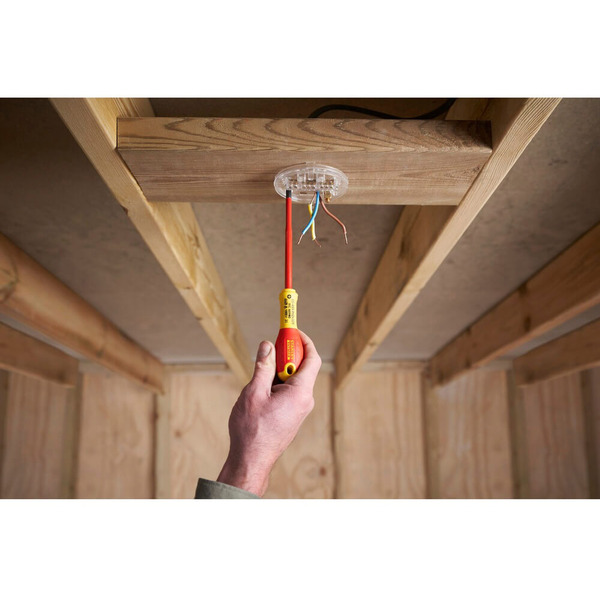 Викрутка Stanley FatMax набір 7шт, для робіт під напругою 1000В, прямий шліц 3.5х75мм/5.5х150мм, викрутки під шліц Philips Ph1x100/Ph2x125