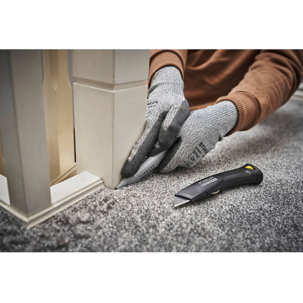 Ніж FatMax® Heavy Duty довжиною 165 мм з фіксованим лезом для оздоблювальних робіт STANLEY FMHT10501-0