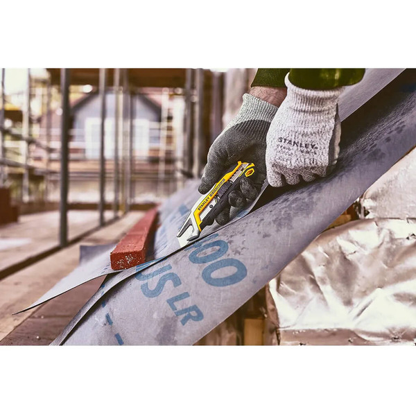 Ніж FatMax Integrated Snap Knife довжиною 165 мм з лезом шириною 18 мм з сегментами, що відламуються STANLEY FMHT10594-0