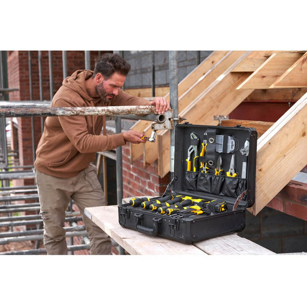 Набір інструментів з 142 предметів STANLEY STMT98109-1