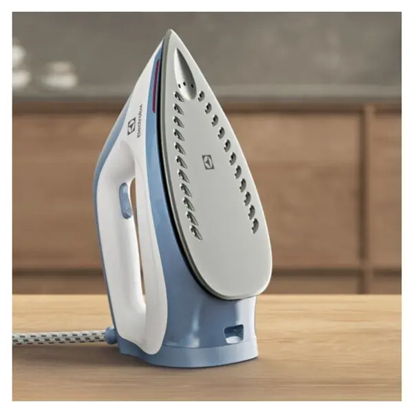 Праска з парогенератором Electrolux E5ST1-2DB