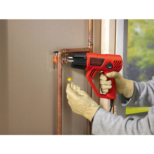 Пистолет горячего воздуха - фен сетевой BLACK+DECKER KX2001