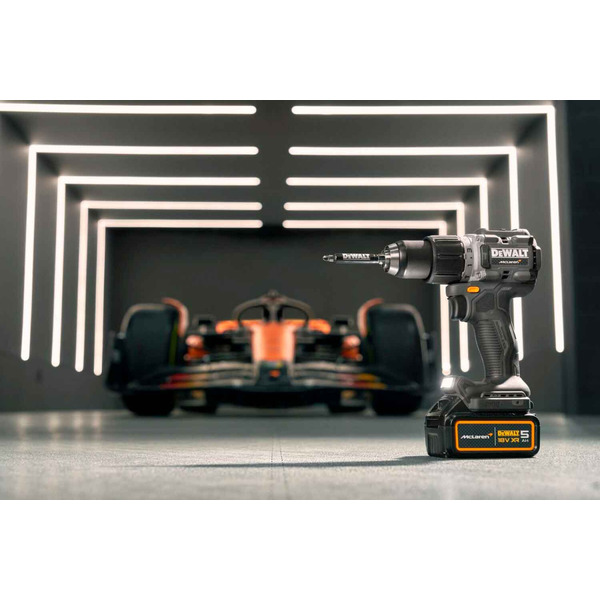 Дриль-шурупокрут ударний McLaren F1 TEAM LIMITED EDITION DeWALT DCD85MP2T