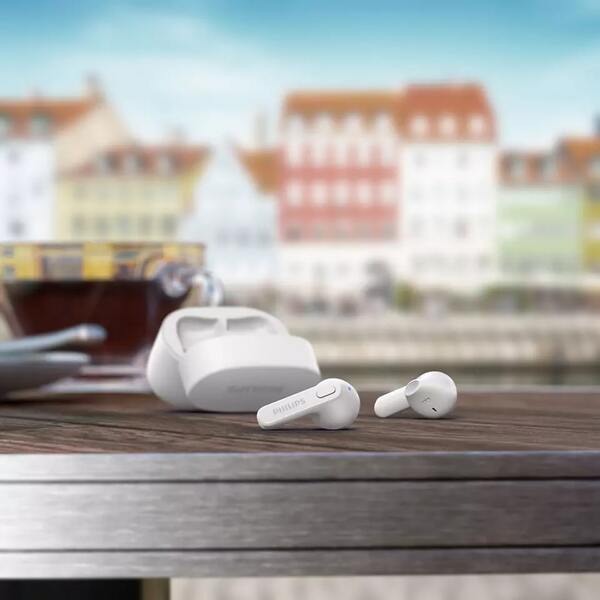 Bluetooth-гарнитура Philips TAT2236WT/00 White