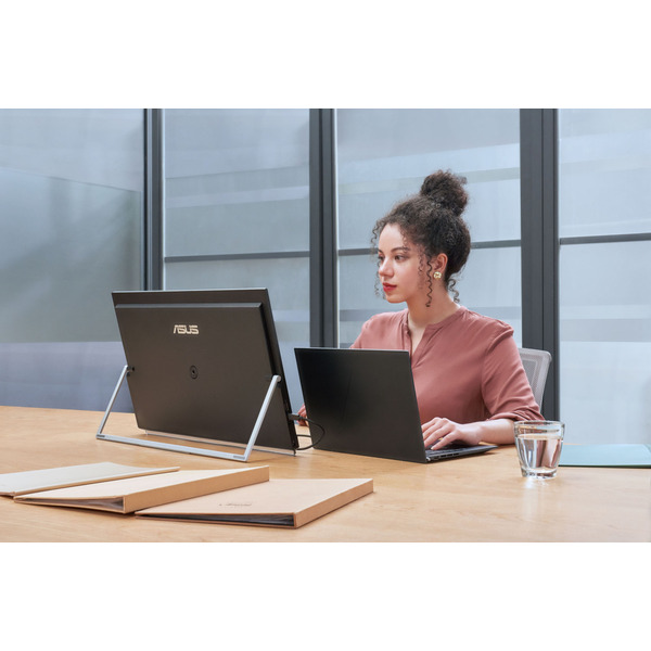 Монітор ASUS 23.8' ZenScreen MB249C