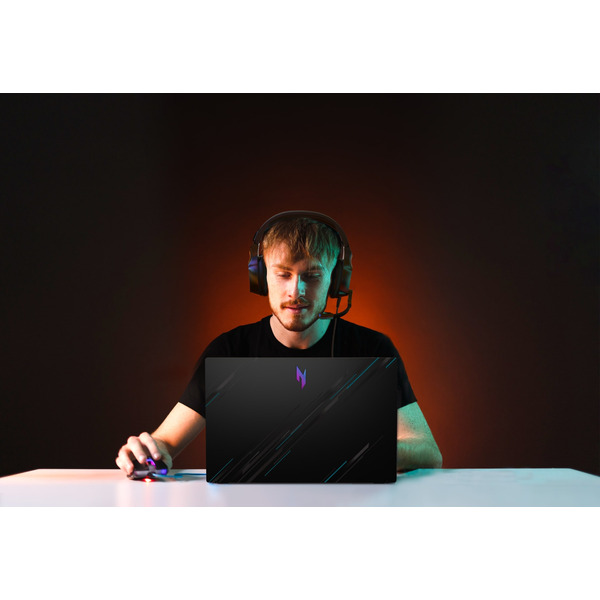 Ноутбук ACER Nitro V 15 ANV15-51 (NH.QNBEU.002)