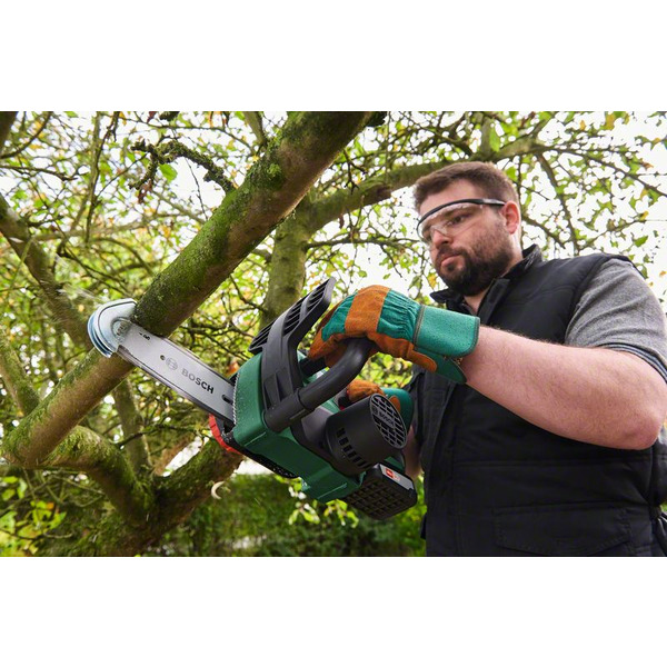 Bosch UniversalChain 18