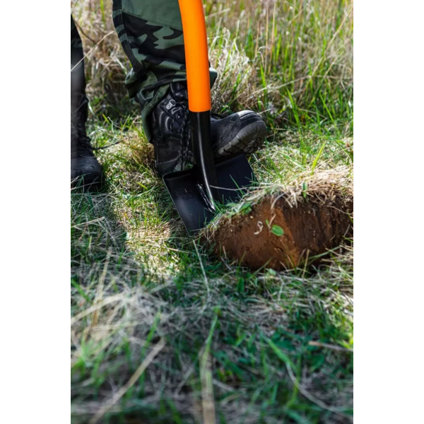 Лопата штикова Neo Tools пряма (95-007)