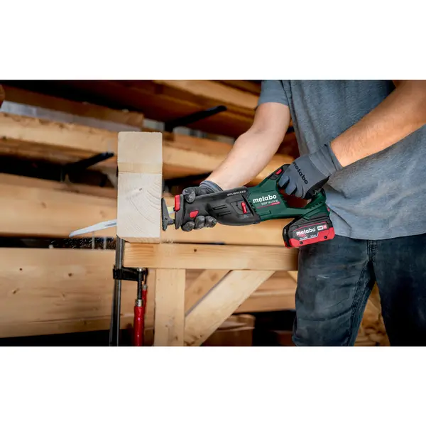 Пилка шабельна акумуляторна Metabo SSEP 18 LT BL 18В хід 32мм 0-3000об/хв 3кг без АКБ та ЗП