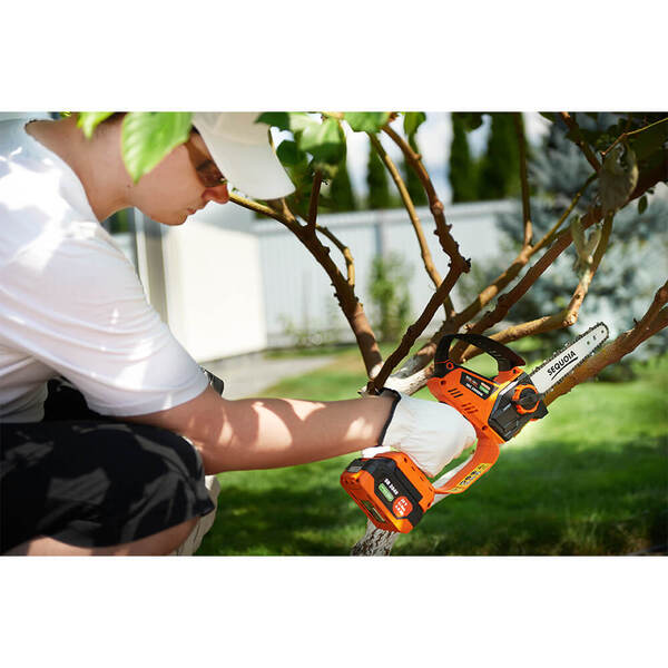 Мини-пила цепная аккумуляторная SEQUOIA SBC2008BM