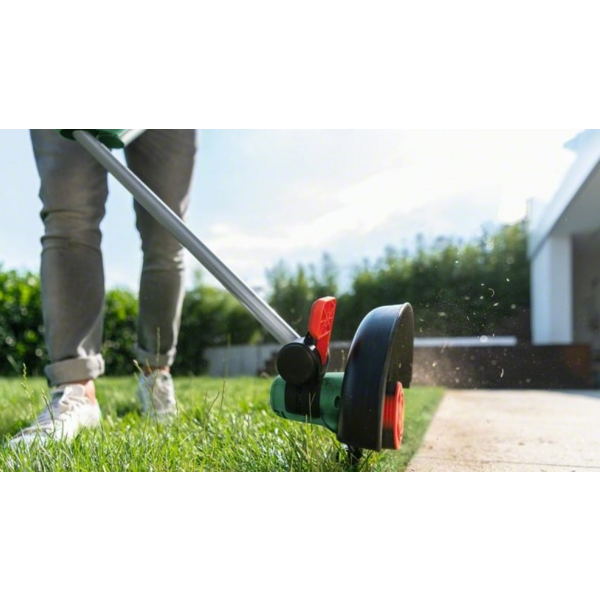 Триммер садовый аккумуляторный Bosch UniversalGrassCut 18V-260 (0.600.8C1.D03)