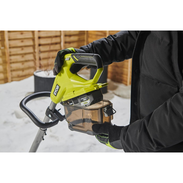 Снігоприбирач акумуляторний RYOBI ONE+ RY18ST25A-140 18В акб 1х4 А·г, ширина 25 см, викид 6 м, глибина 15 см, 5.3 кг (5133006235)