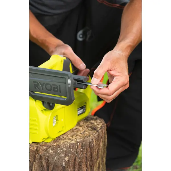 Пила ланцюгова акумуляторна Ryobi ONE+ RY18CS20A-125 18В акб 1х2.5А·год (5133005415)