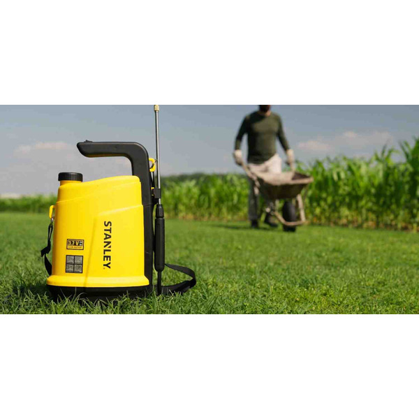 Обприскувач акумуляторний ранцевий STANLEY SXSPBS05E