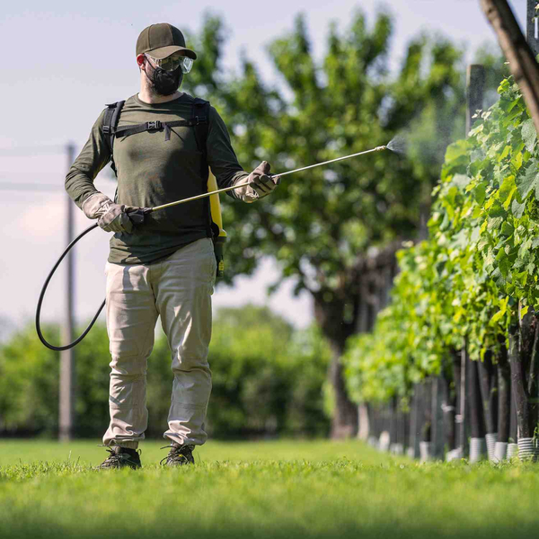 Опрыскиватель аккумуляторный ранцевый STANLEY SXSPBS16E