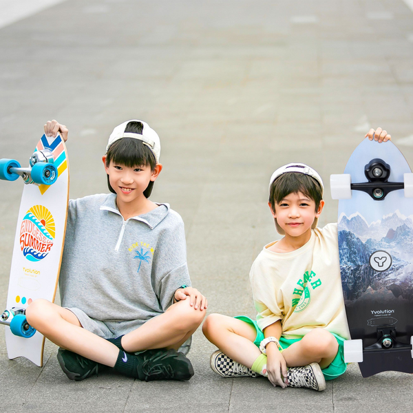 Скейтборд YVolution Dynamo Cruiser LED 76см, синій (YS52B2)