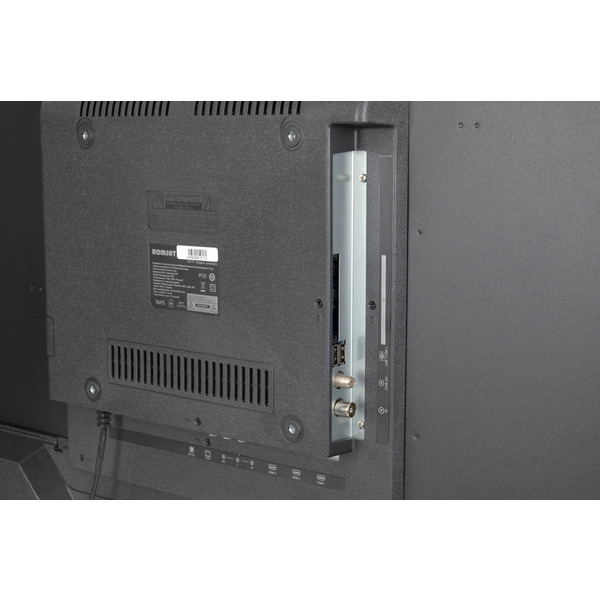 Телевiзор Romsat 43FGN18ST2