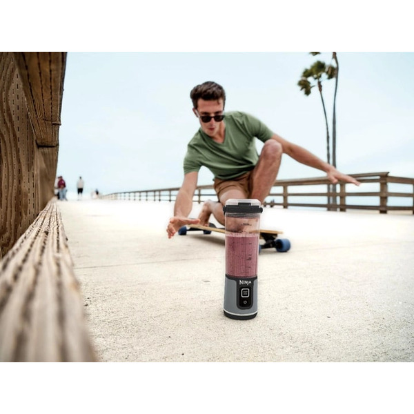Аккумуляторный портативный блендер Ninja Blast BC151EUBK
