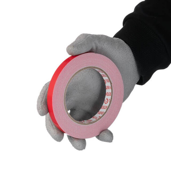 Стрічка клейка двостороння Універсальна 12мм * 5м * 1мм, біла, спінений поліетилен INTERTOOL KT-0813