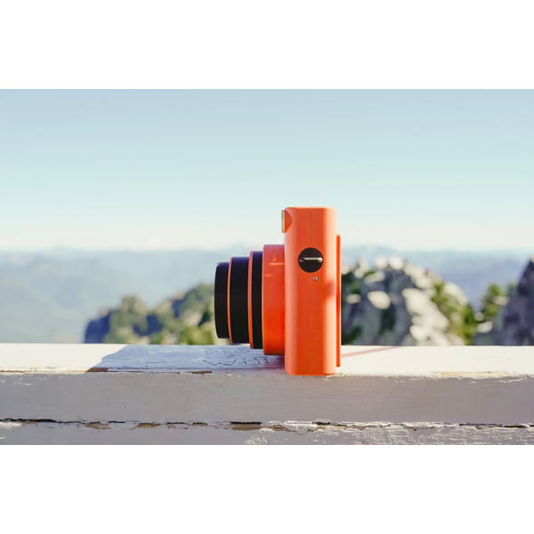 Фотокамера миттєвого друку Fujifilm Instax SQ1 Teracotta Orange (16672130)