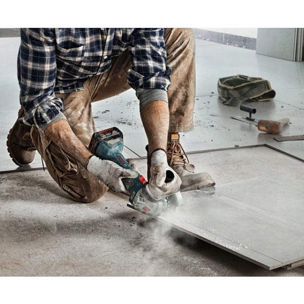 Шліфмашина кутова Bosch GWS 180 (06019H9025)