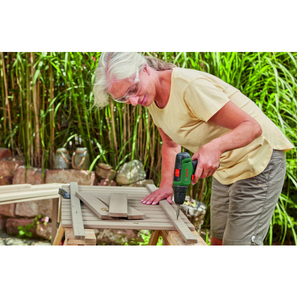 Bosch Шуруповерт-дрель EasyDrill 1200,12В,2х1.5Ач, 30Нм, набор сверл и бит, 0.94кг, кейс