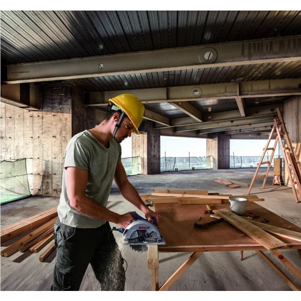 Bosch Пила дисковая GKS 140, ручная, 1400Вт, 184мм, 20мм, 3.7кг + Пильный диск Eco for wood