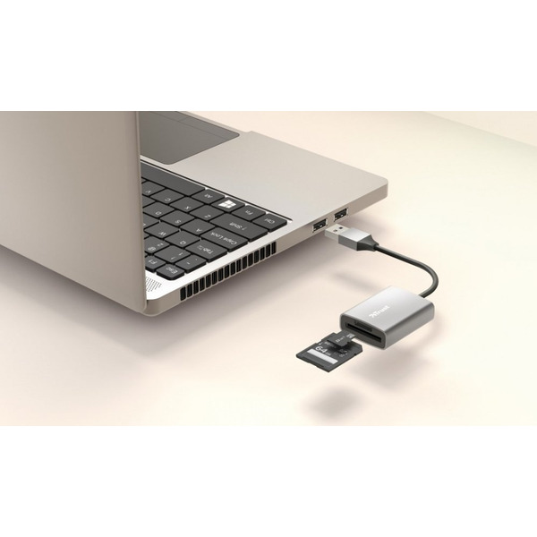 Кардрідер Trust DALYX FAST 24135_TRUST