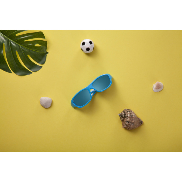 Дитячі сонцезахисні окуляри Koolsun Sport бирюзово-білі (Розмір 3+) (KS-SPBLSH003)