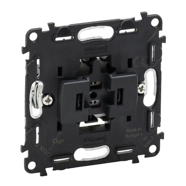 Вимикач кнопковий Legrand Valena IN'MATIC 6А 250В (752011)