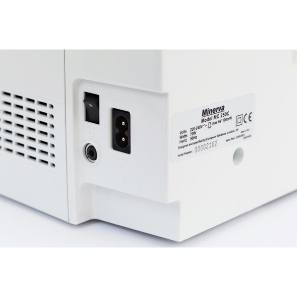 : "Швейна машина MINERVA MC250С"