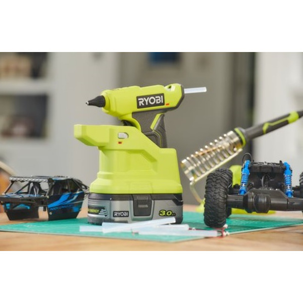 Клейовий пістолет Ryobi RGLM18-0 (5133005001)