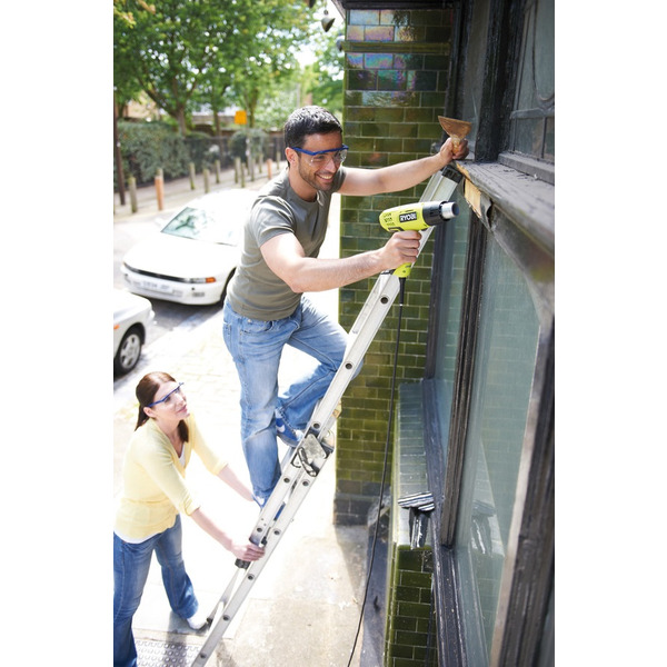 Ryobi Фен EHG2000 промышленный, 2000Вт, 250/500 л/мин, 400/600°С, 0.7кг