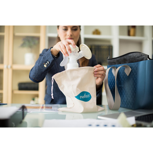 Механічний молоковідсмоктувач Nuvita з регульованою ручкою NV1215M