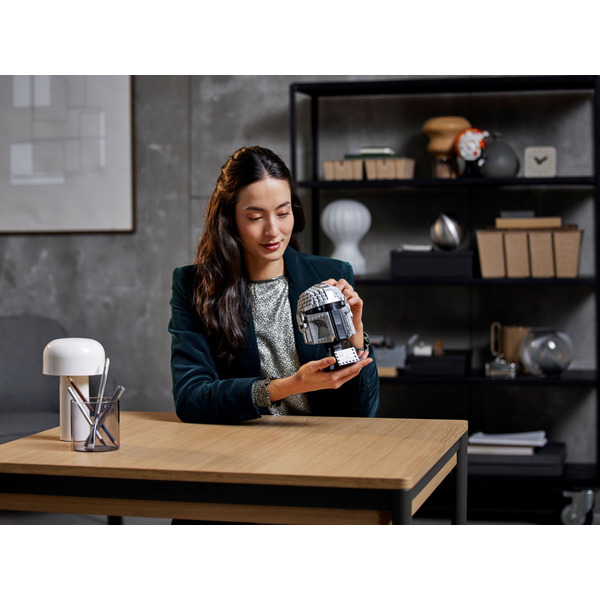 Конструктор LEGO Star Wars Шолом Мандалорця (75328) — Колекційна модель