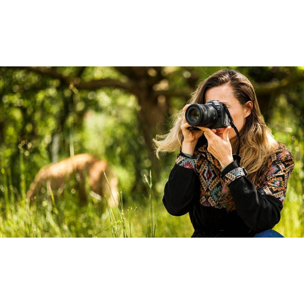 Объектив Canon RF 85мм f/2.0 MACRO IS STM