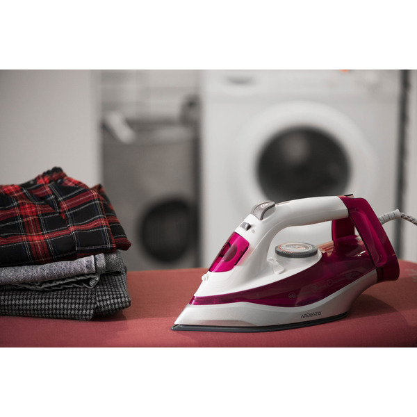 Праска Ardesto IR-C2230-BUR