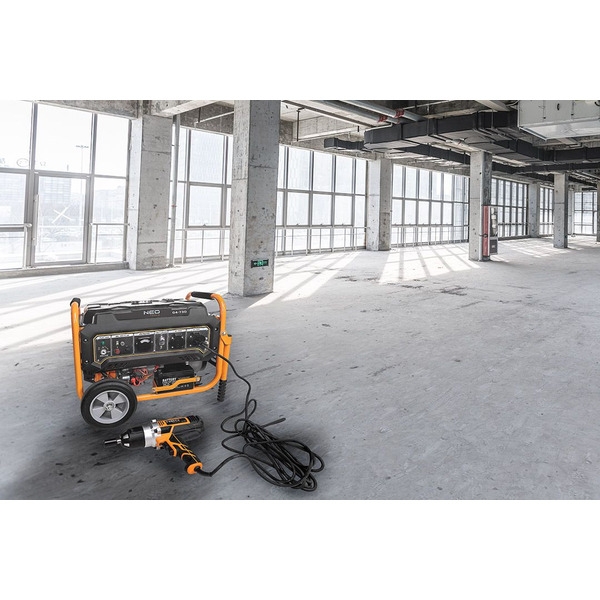 Генератор бензиновий Neo Tools 230В, 50Гц, 3кВт 04-730