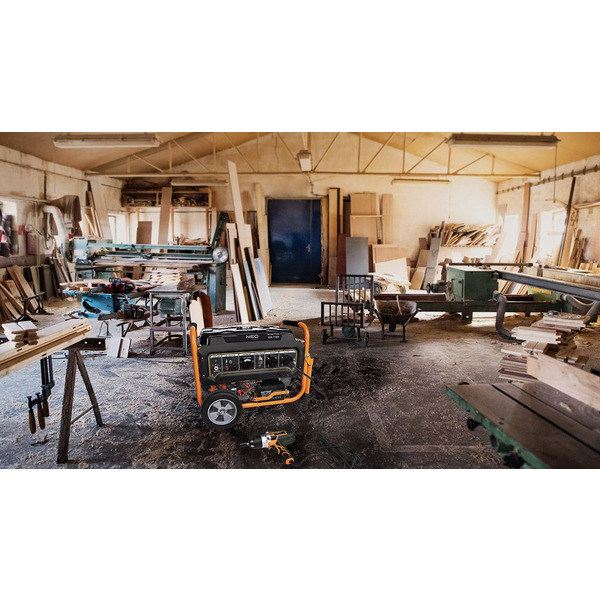 Генератор бензиновий Neo Tools 230В, 50Гц, 3кВт 04-730