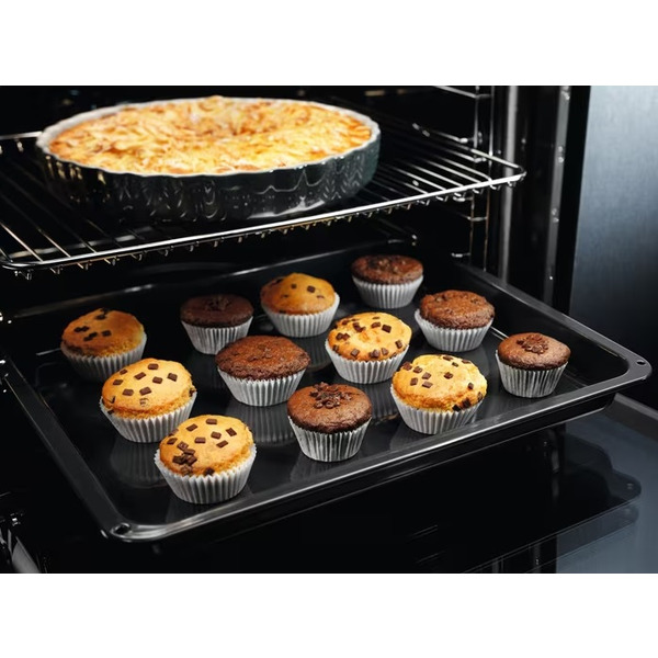 Electrolux Духовой шкаф электрический, 65л EOF5H40BX