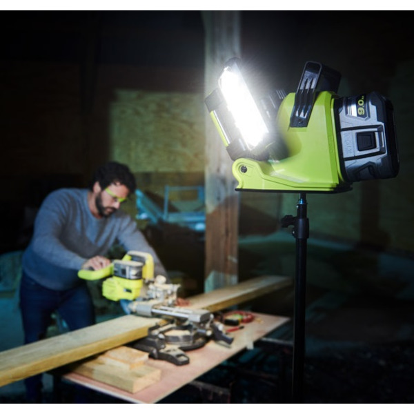 Світильник Ryobi RLP18-0 ONE+ 18В, (без АКБ и ЗУ) (5133005398)