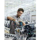 Bosch Гайковерт Professional GDS 18V-400 аккум, 2* 18 В GBA 5 Ач, 400 Нм, 0-2500 об/мин, ЗУ GAL 18V-40, кейс, зажим квадрат, 1.87 кг