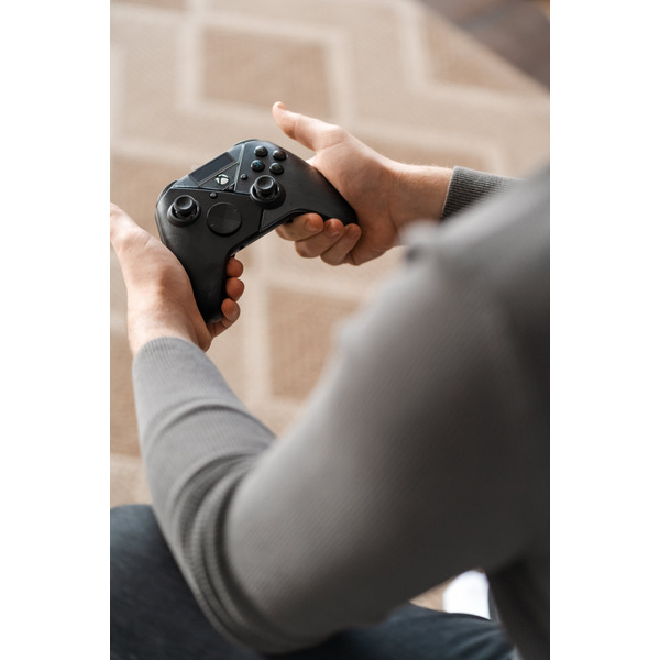 Беспроводной геймпад ASUS ROG Raikiri Pro (90GC00W0-BGP000)