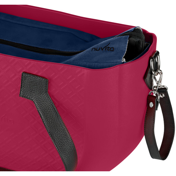 Сумка Nuvita MyMia з ручками зі шкіри, килимком, ременями для коляски, кольору малини-чорний (NV8801L/02N/23B/13B/33B)