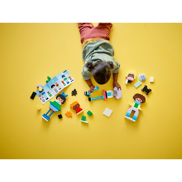 LEGO DUPLO Town: Емоційні Люди - конструктор з 71 деталі (10423)